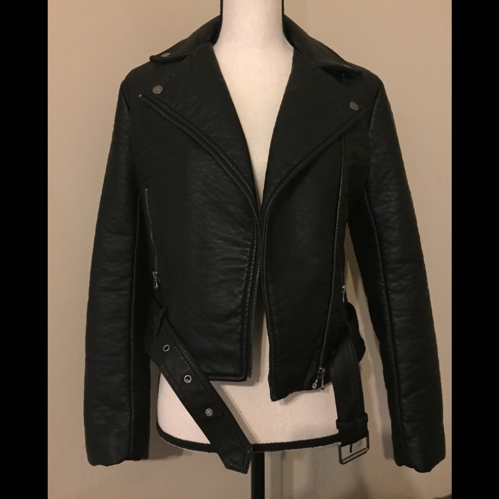 NWT VS Black Leather Jacket Size Small